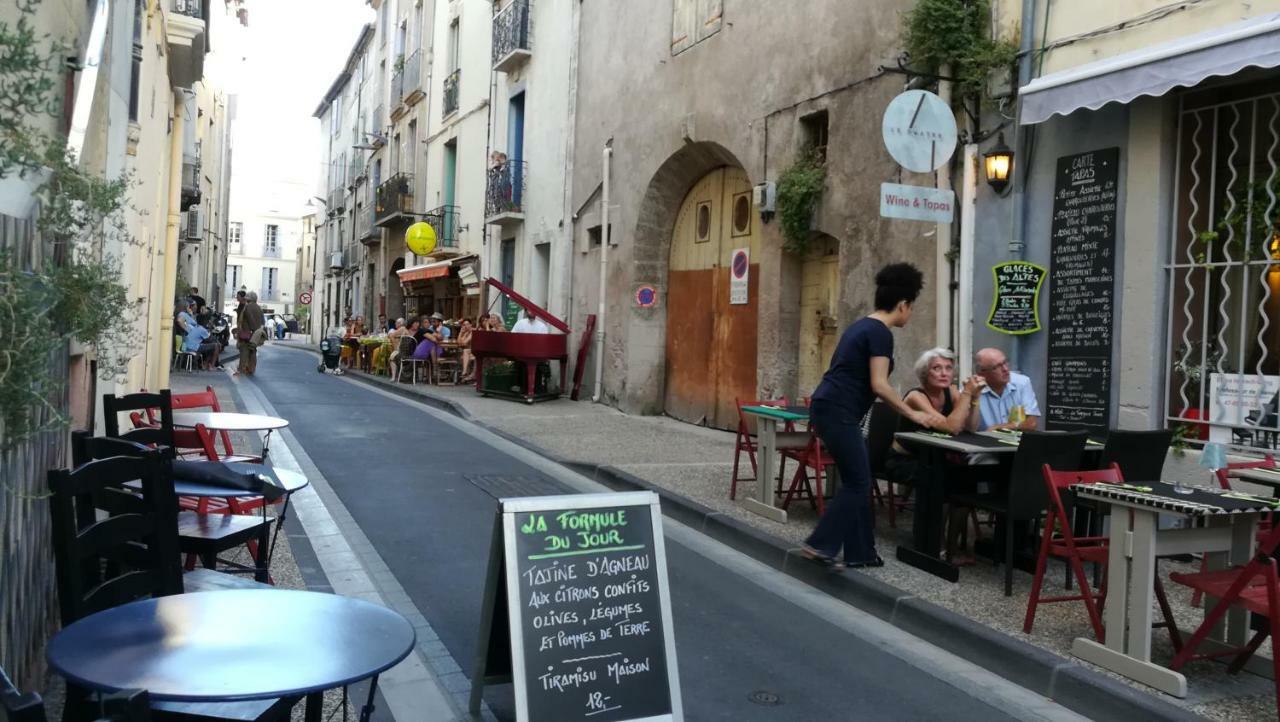 Au QUATRE, les Appartements Pézenas Extérieur photo